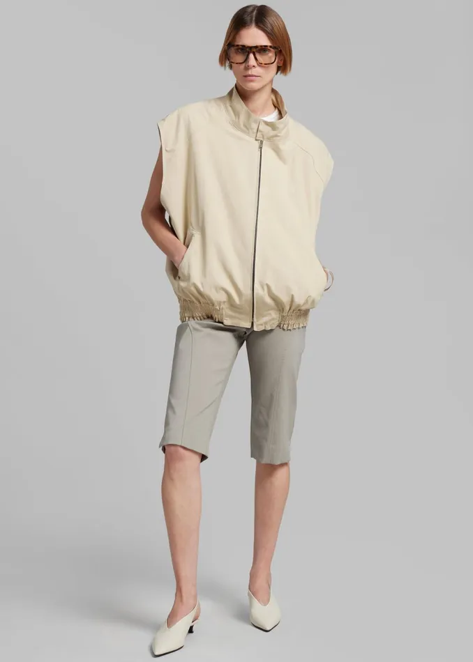 Women Lance Sleeveless Bomber Jacket 8211 Beige The Frankie Shop Outerwear