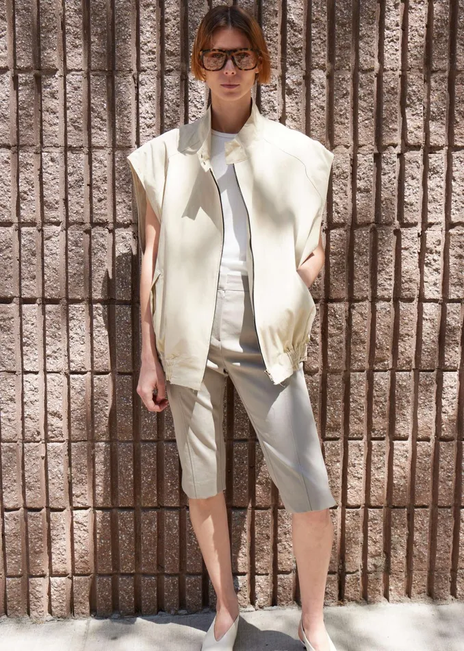 Women Lance Sleeveless Bomber Jacket 8211 Beige The Frankie Shop Outerwear