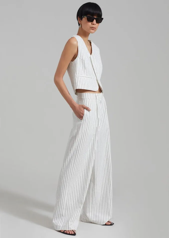 Women Landry Vest 8211 WhiteBlack Stripe The Frankie Shop Outerwear