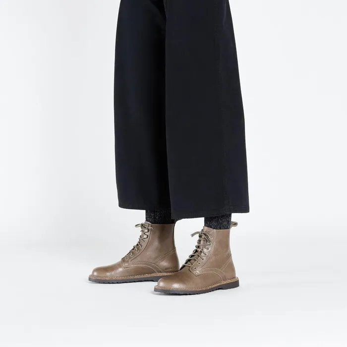 WomenMen Birkenstock Boots Bryson Taupe