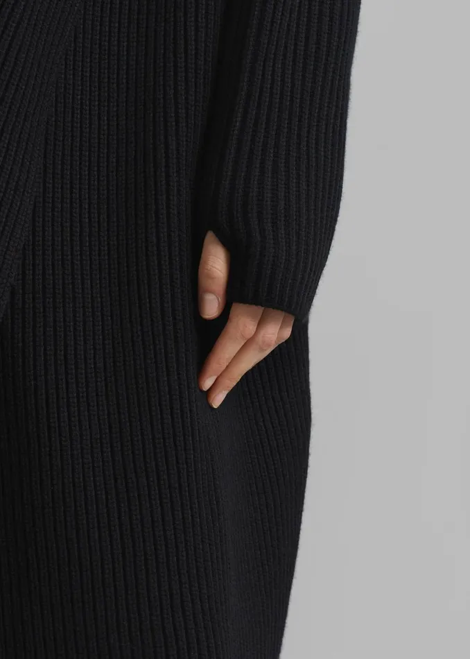 Women Parma Hooded Oversized Long Cardigan 8211 Black The Frankie Shop Knitwear