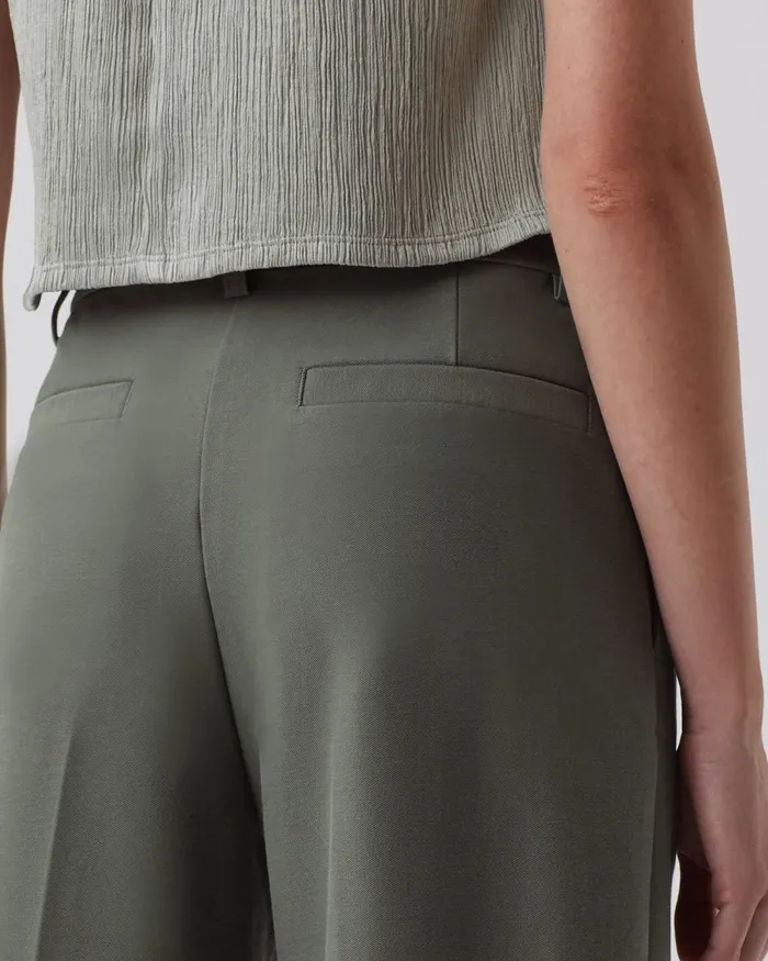 Women Peggy 8211 Carrot Trousers Basil Dark Green Comptoir Des Cotonniers Trousers Women Peggy 8211 Carrot Trousers Basil Dark Green Comptoir Des Cotonniers Trousers