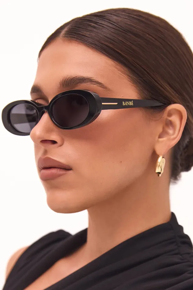 Women petalandpup The Carter 8211 Black Black Sunglasses