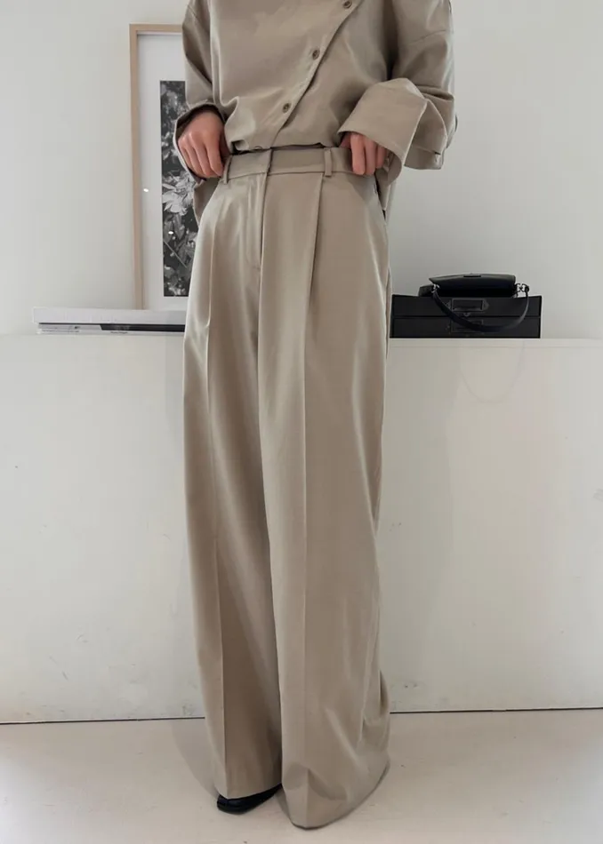 Women Roan Trousers 8211 Beige The Frankie Shop Bottoms