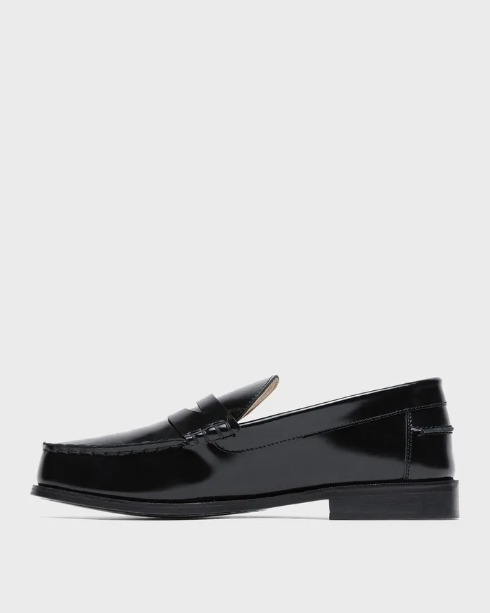 Women Shoes Theory City Loafer In Leather Black