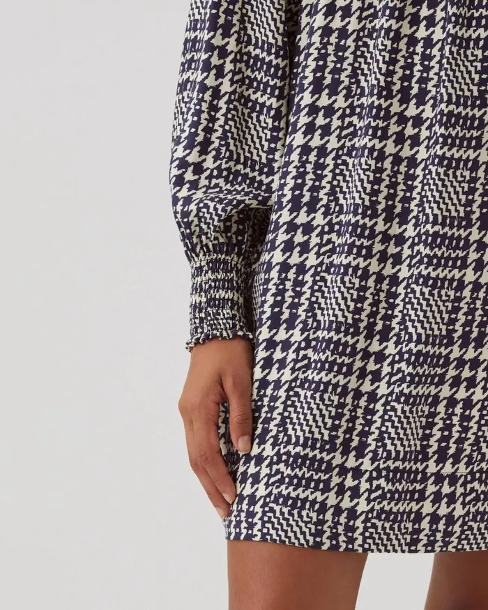 Women Silky LongSleeve Mini Dress Houndstooth Ble Comptoir Des Cotonniers Dresses and Jumpsuits