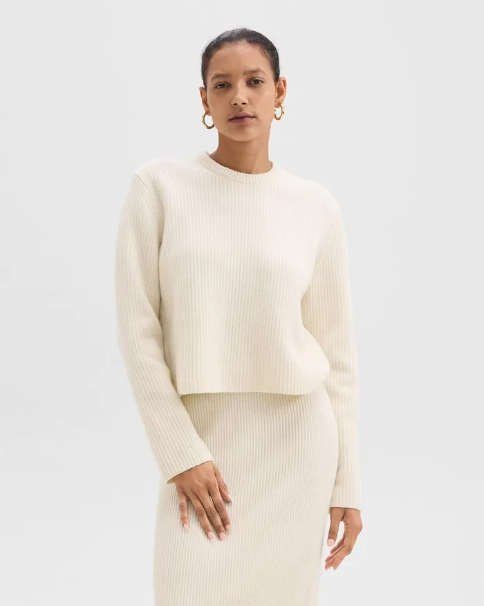 Women Sweaters Cardigans Theory Crewneck Sweater In Felted WoolCashmere Ivory