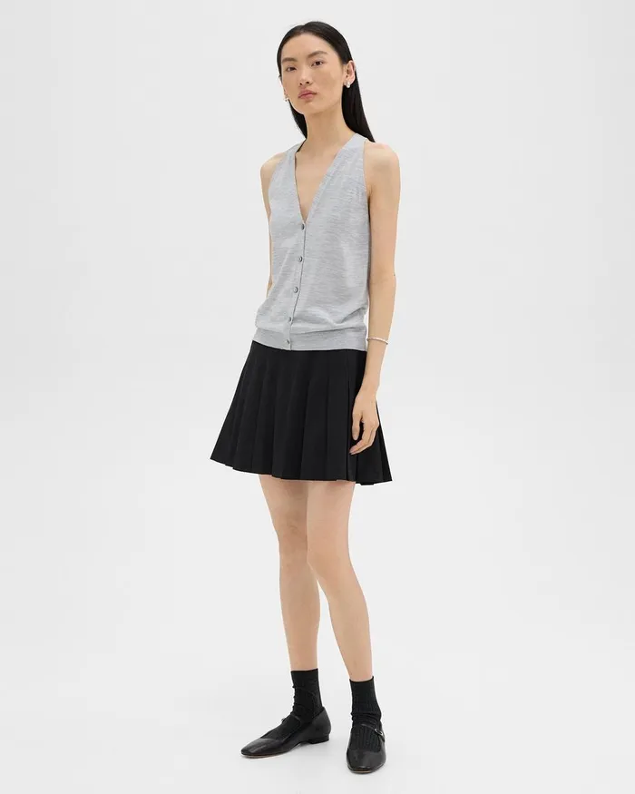 Women Sweaters Cardigans Theory Slim Sweater Vest In Regal Wool Frosted Grey Heather
