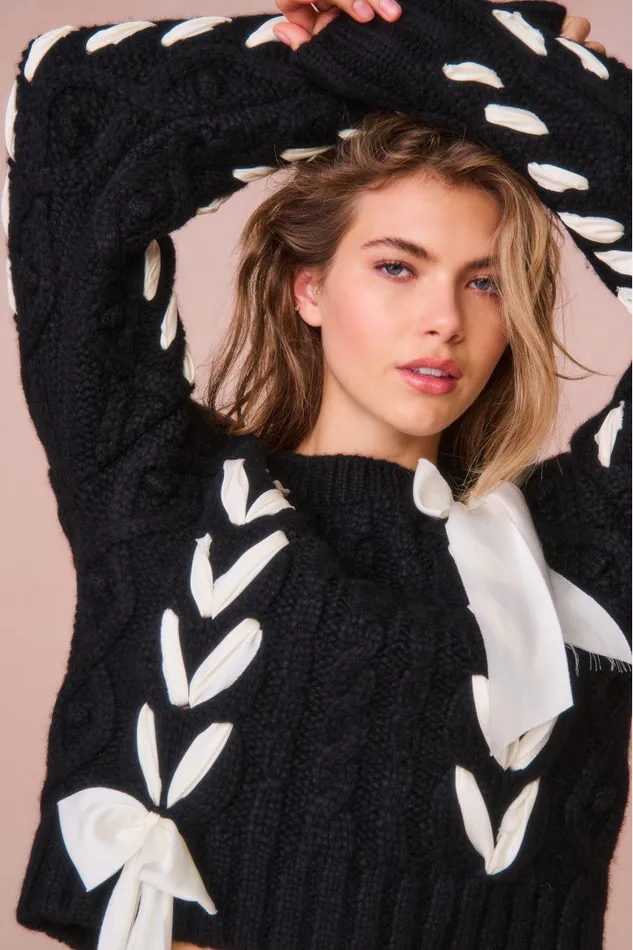 Women Sweaters LoveShackFancy Parson AlpacaBlend Ribbon Pullover Midnight Noel Women Sweaters LoveShackFancy Parson AlpacaBlend Ribbon Pullover Midnight Noel